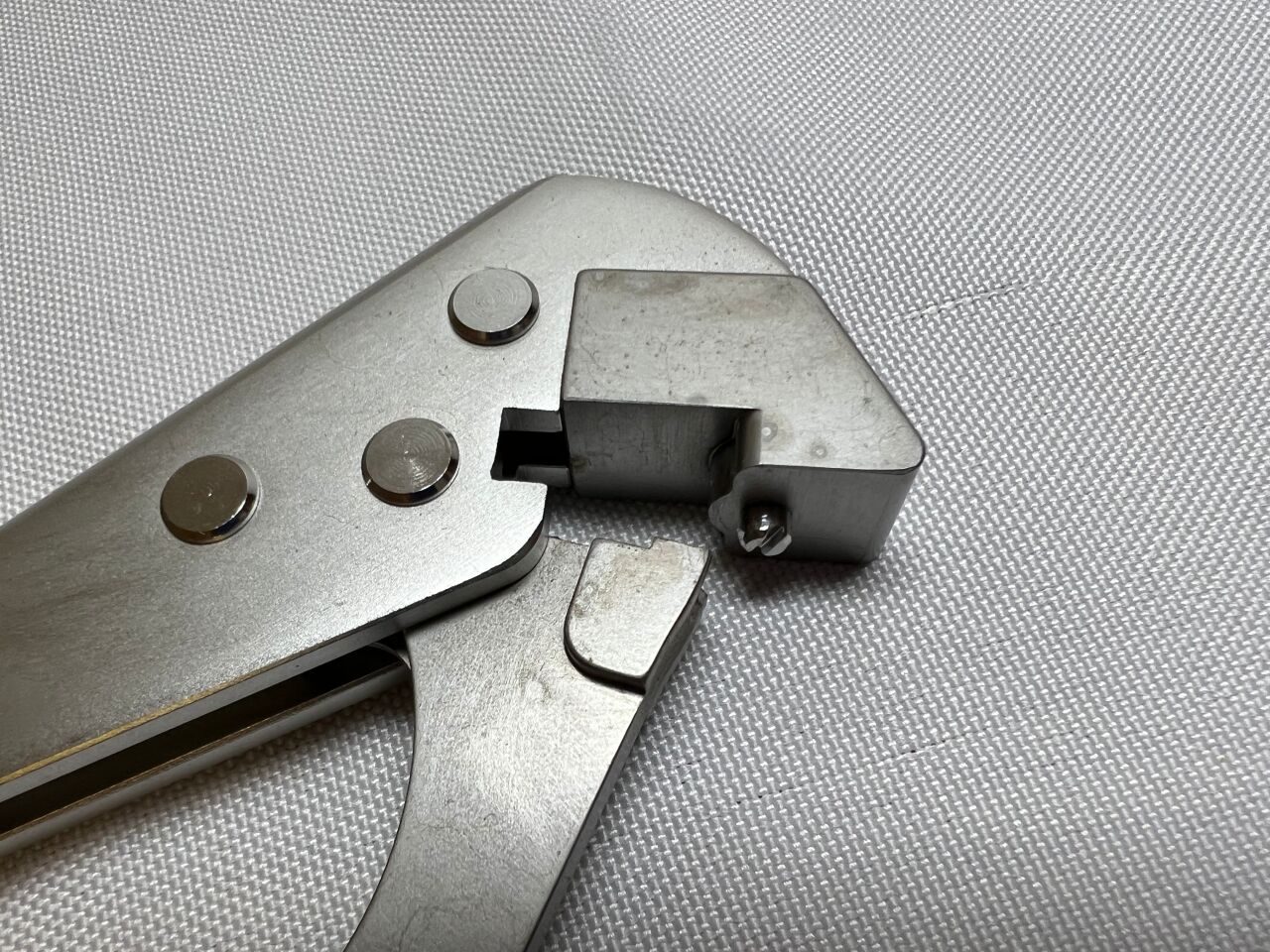SYNTHES 329.151 Locking Calcaneal Plate Cutter — photo 3