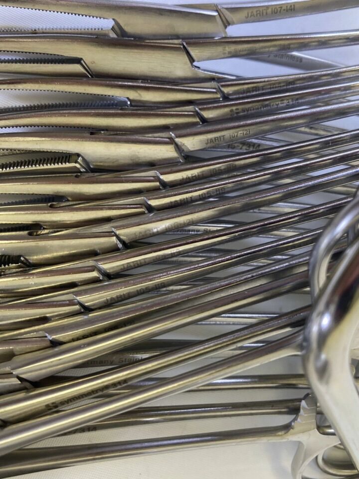 VARIOUS  24 Piece Jarit Codman Amputation Tray w/ Sterilization Basket — photo 4