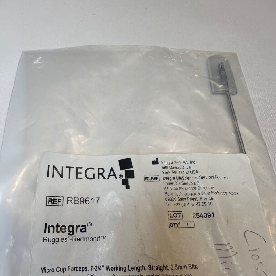 INTEGRA RB9617 Micro Cup Forceps Straight 2.5mm Bite — photo 3