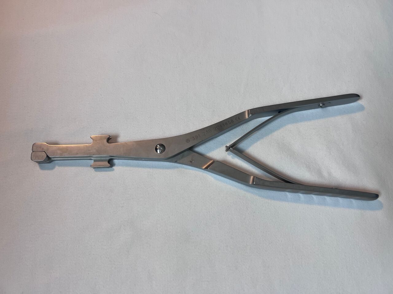 SYNTHES 391.23 Fastight Orthopedic Wire Tightener — photo 1