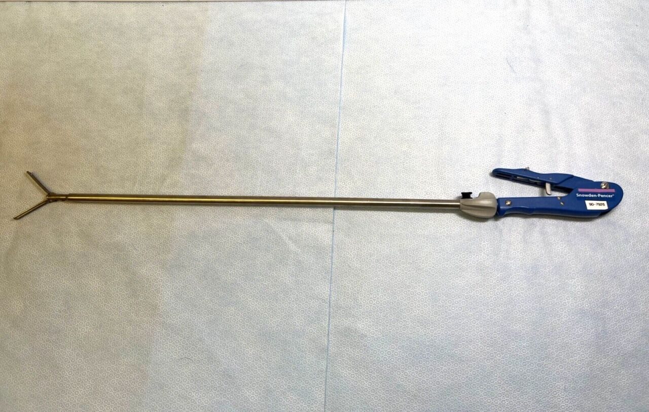 SNOWDEN-PENCER 90-7926 Tungsten Carbide 10mm Bariatric Laparoscopic Grasper