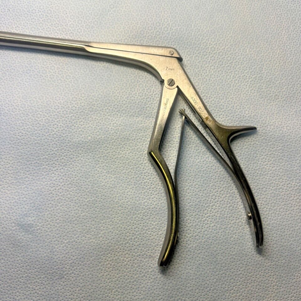 ACROMED 6300-907 Surgical Pituitary Rongeur 7mm  16-1/2in — photo 3