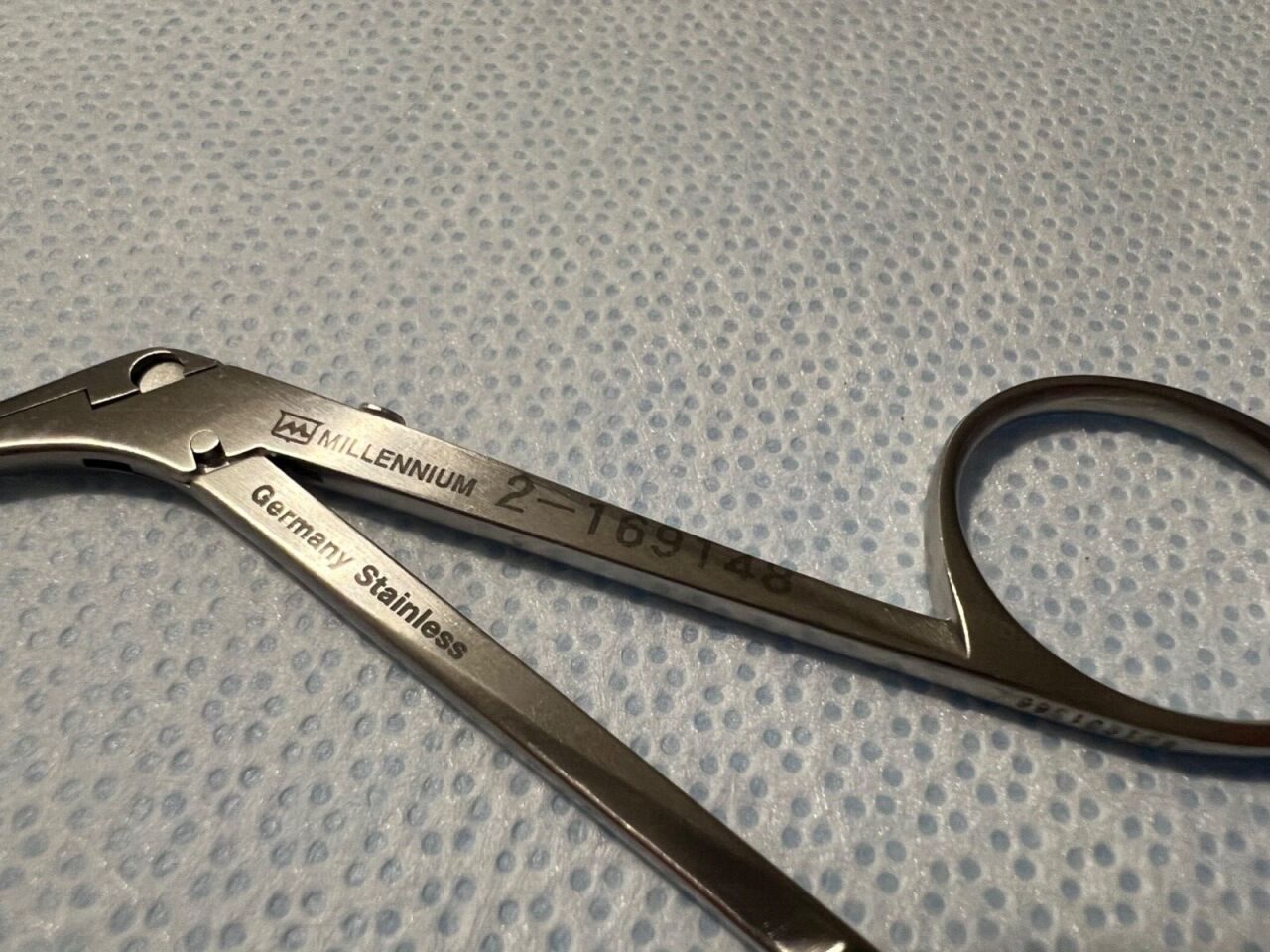 MILLENNIUM 2-169148 Surgical Alligator Nasal Forceps Serrated Curved Right — photo 6