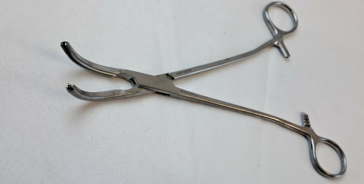 JARIT 505-282 Z-Hysterectomy Forceps 8-3/8" Locking Serrated — photo 2