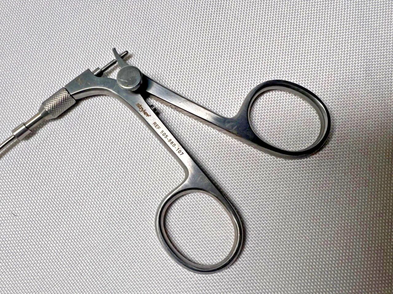 STRYKER 505-880-107 Flexible Biopsy Grasping Forceps 7Fr. x 41cm Urology — photo 4