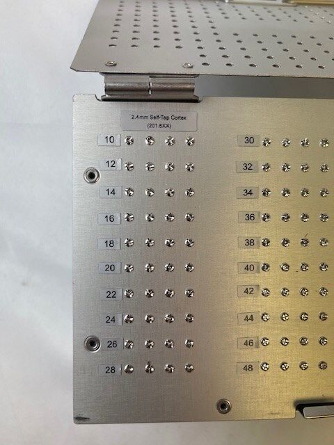 SYNTHES  2.4mm Self Tapping Cortex Screw Set — photo 2