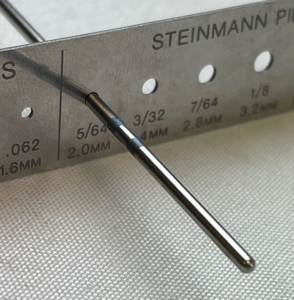 ARTHREX AR-1254 2mm w/25mm & 30mm Depth Markings Nitinol Guide Pin Set of 6 — photo 4
