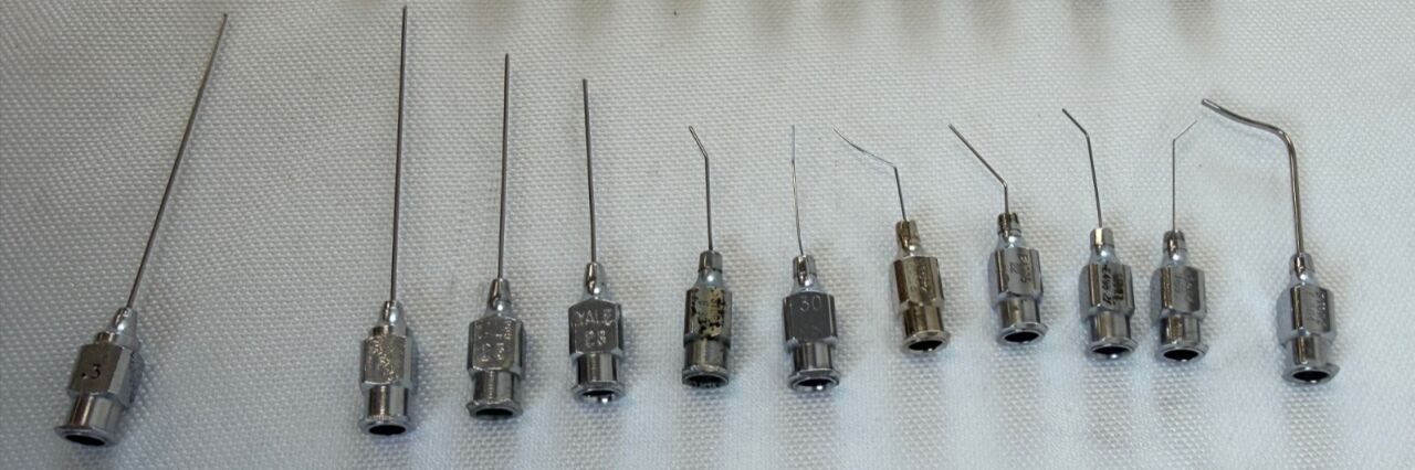 STORZ w/ Case Set of 41 Irrigation Aspiration Cannulas — photo 11