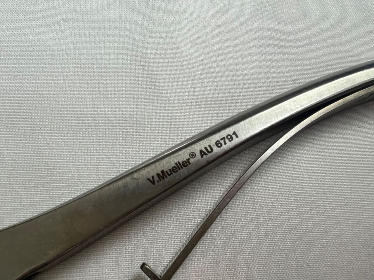 V. MUELLER AU 6791 Beyer Rongeur Forceps 3mm X 15mm Slightly Curve Jaws 7-1/4" L — photo 3