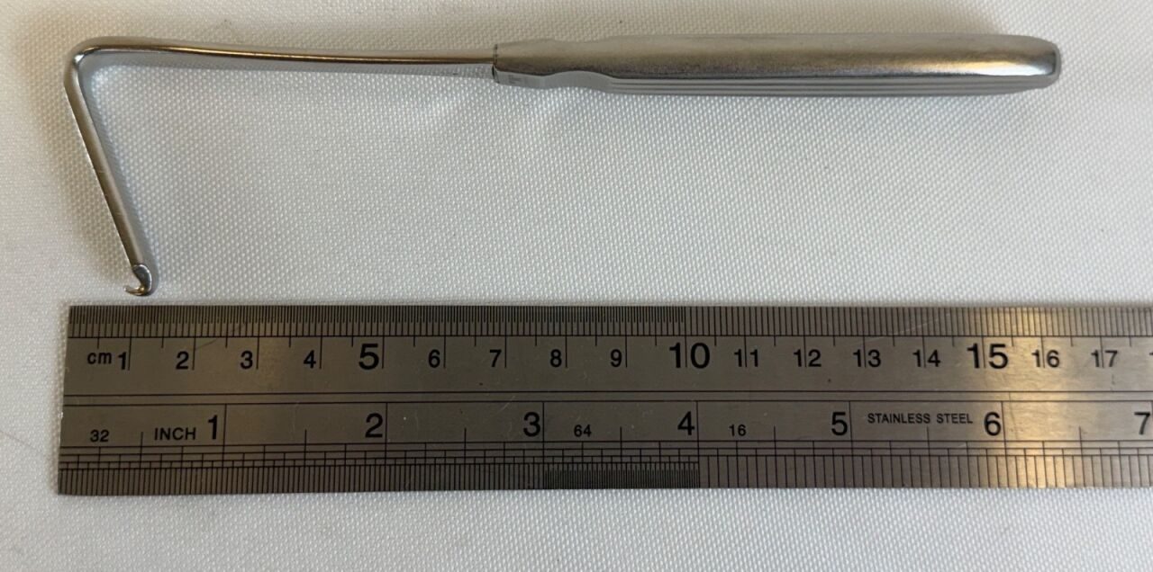 W. LORENZ 01-0150 Hargis Piriform Rim Retractor Convex Blade Maxillofacial — photo 7