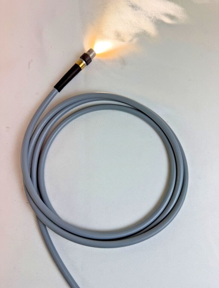 WA03210A OLYMPUS Fiber Optic Light Cable 7mm x 3m Type M Plug Autoclavable — photo 1