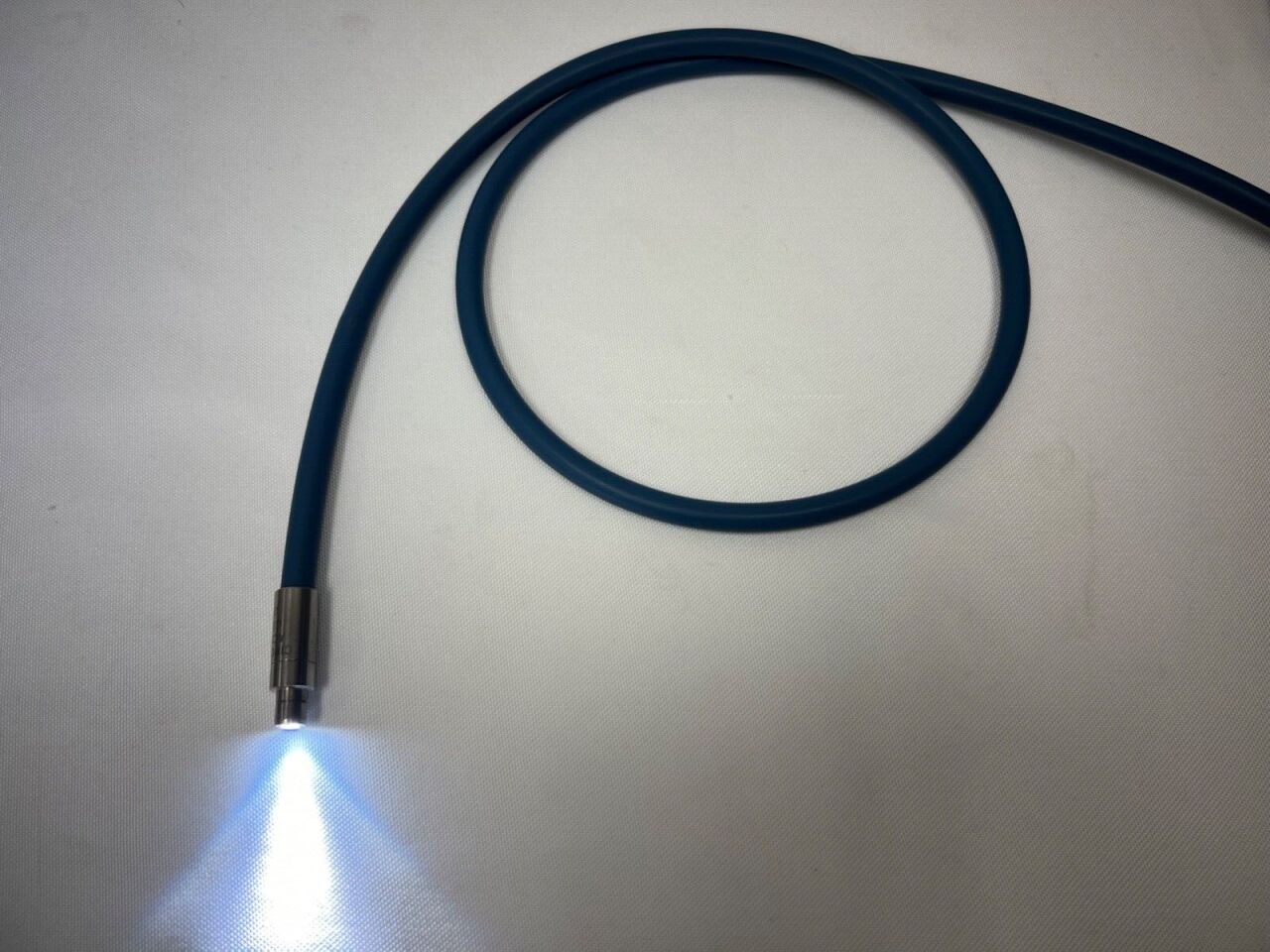 CIRCON ACMI G93 Autoclavable Light Source — photo 6