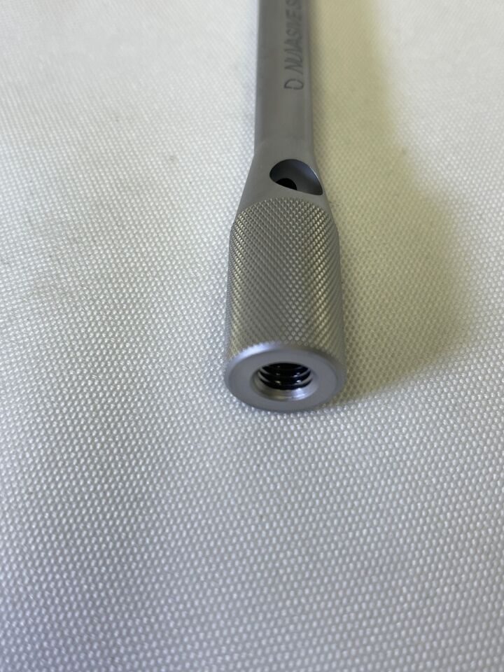 NUVASIVE CTA2-000 Cannulated Tapered Extractor — photo 3