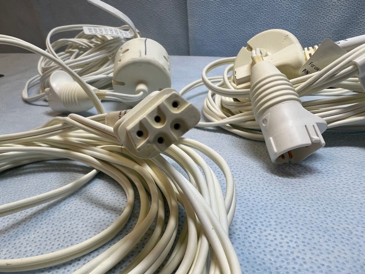 INTUITIVE SURGICAL 400229-02 DaVinci Cable Set Of 3 For Use w/ Gyrus ACMI G400 Generator — photo 3