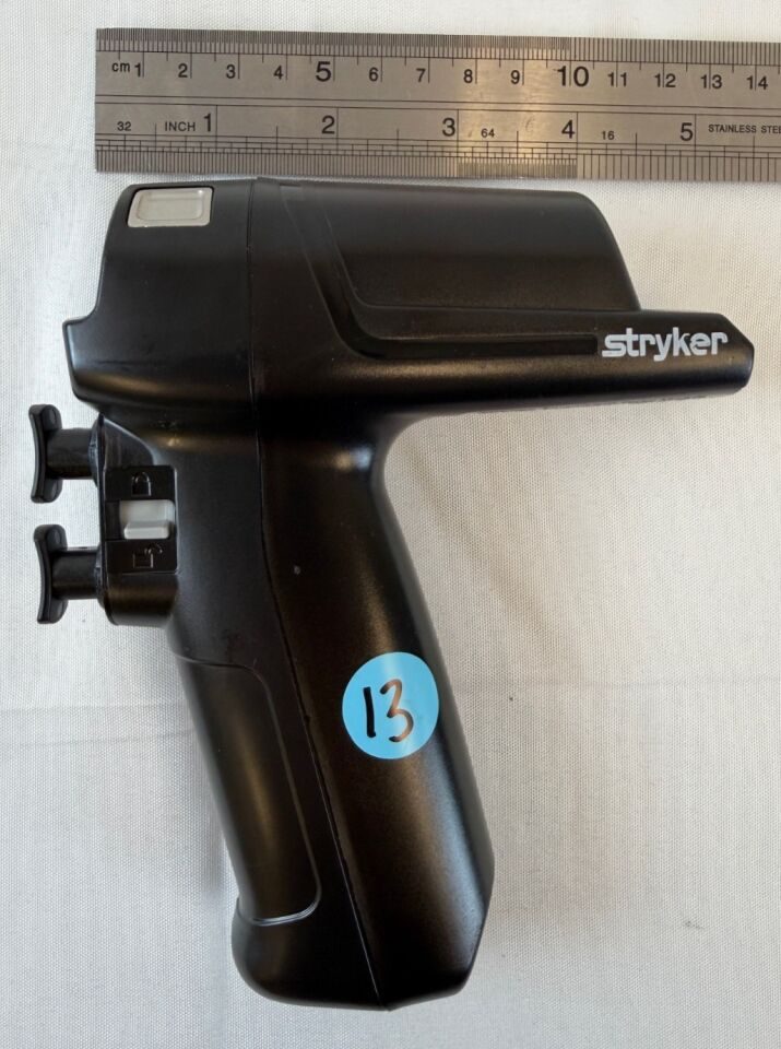 STRYKER 1900-012-000 F1 SmartGrip PistolModule 13 Charge Cycles Small Bone Ortho SmartGrip PistolModule — photo 7