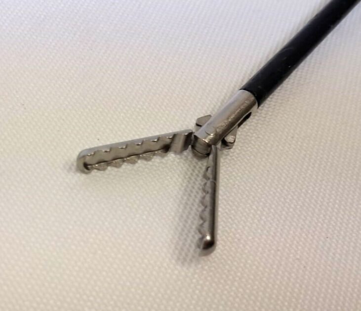 R. WOLF 8393.0002 8393.2937 Double Action Atraumatic Grasper w/ Ratchet Handle — photo 2