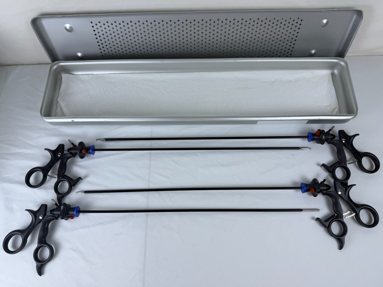OLYMPUS Various Laproscopic Nephrectomy Set w/ Case