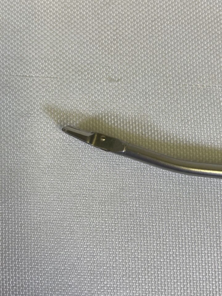 SHUTT-LINVATEC 31.16334 Aggressor Forceps 15deg Up 3.4mm x 130mm Arthroscopy Punch — photo 3