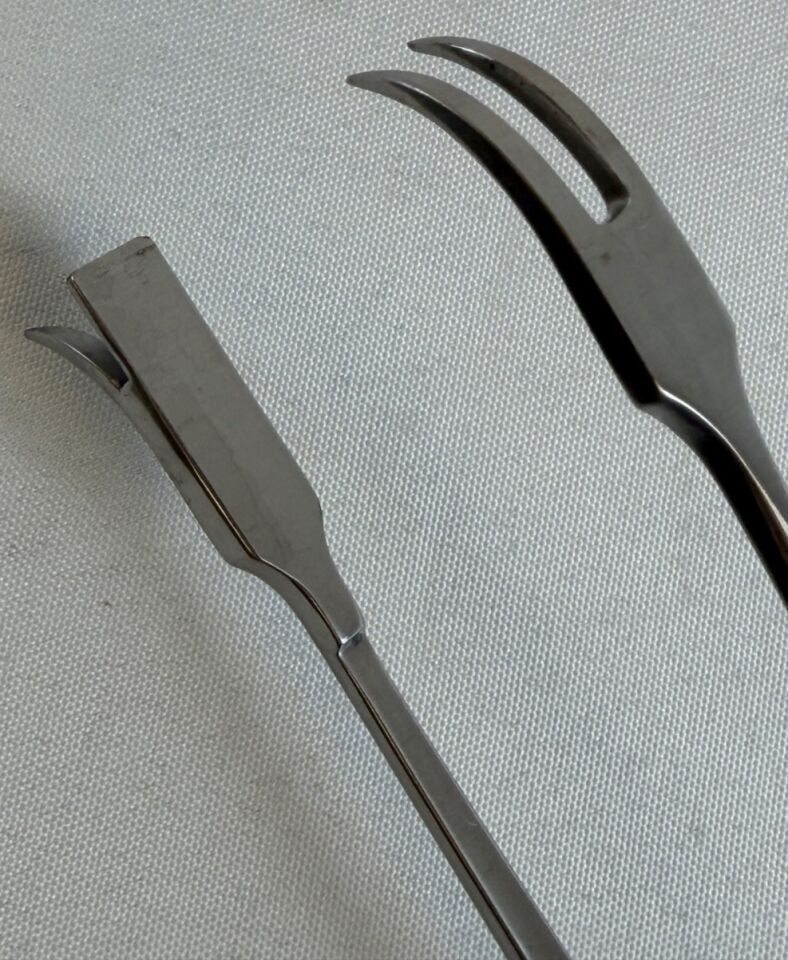 AVALIGN VM107-5209 Lockwood Abdominal Demarcator Flap Forceps 13" — photo 5