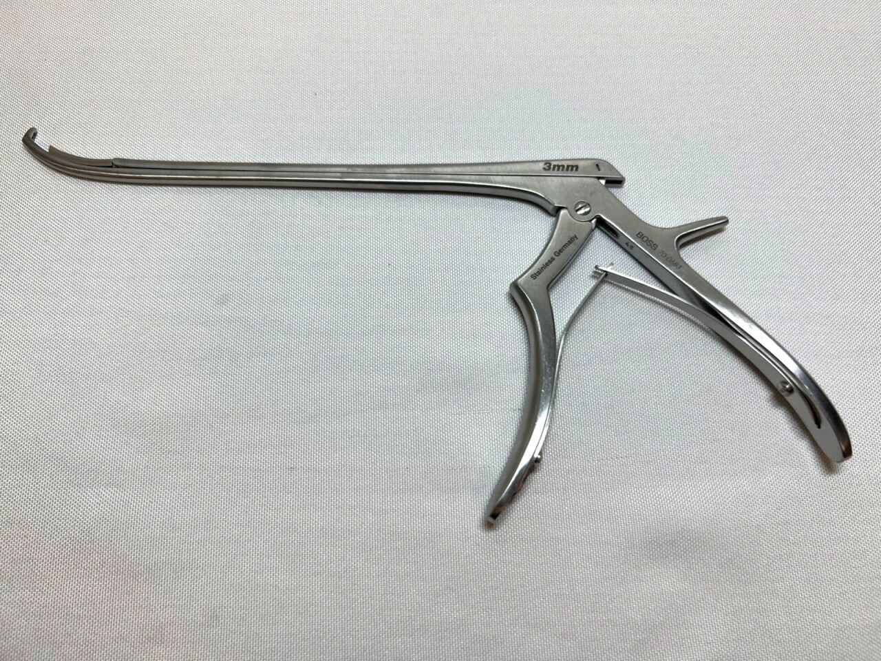 BOSS 70-0683 Foraminotomy Rongeur 3mm X 9mm Bite, 40deg Up-Angled, 8" Length
