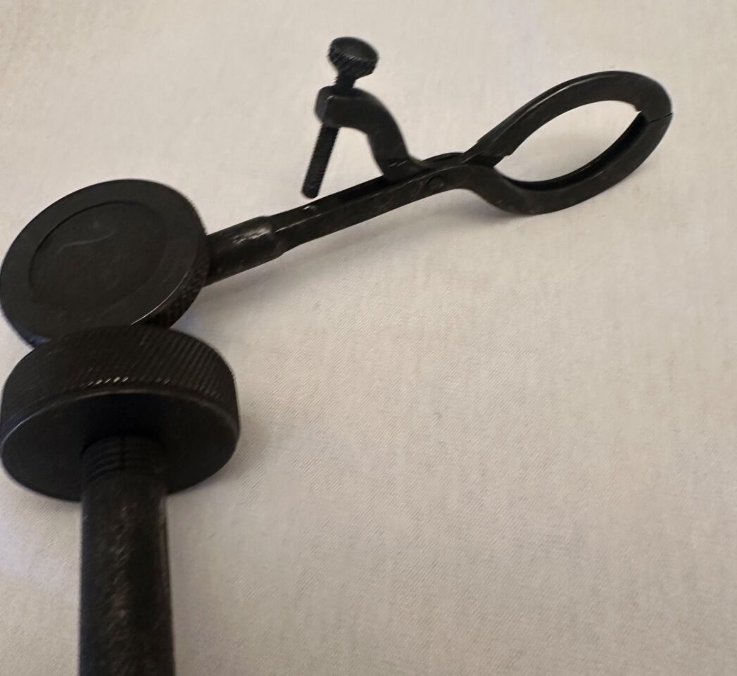 RICHARDS 13-0072 Shea Schuknecht Speculum Holder — photo 5