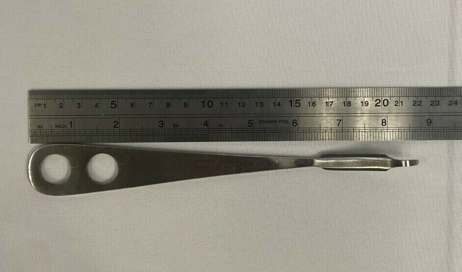 CYNAMED 10mm Hohmann Retractor Orthopedic Trauma — photo 7