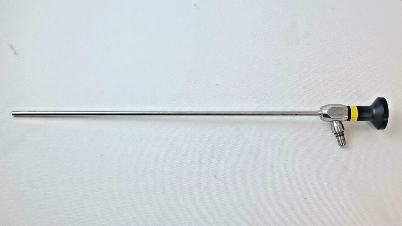 SMITH & NEPHEW 7207951 Dyonics 0deg Autoclavable 5.5mm x 29cm Laparoscope — photo 1