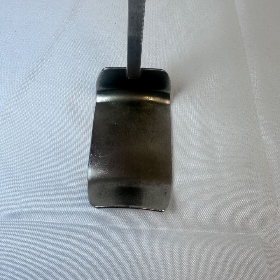 V. MUELLER SU2951-76 Kelly Retractor Blade Book Walter 2" X 3" — photo 6