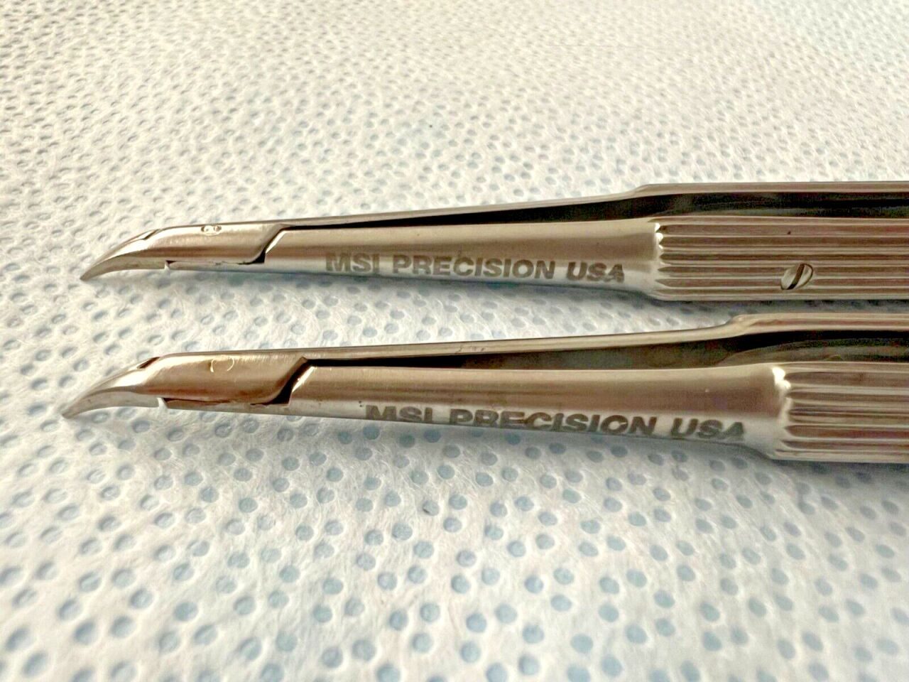 MSI PRECISION INSTRUMENTS 4-3/4" Ophthalmic Small Curved Needle Holders - Set of 2 — photo 4