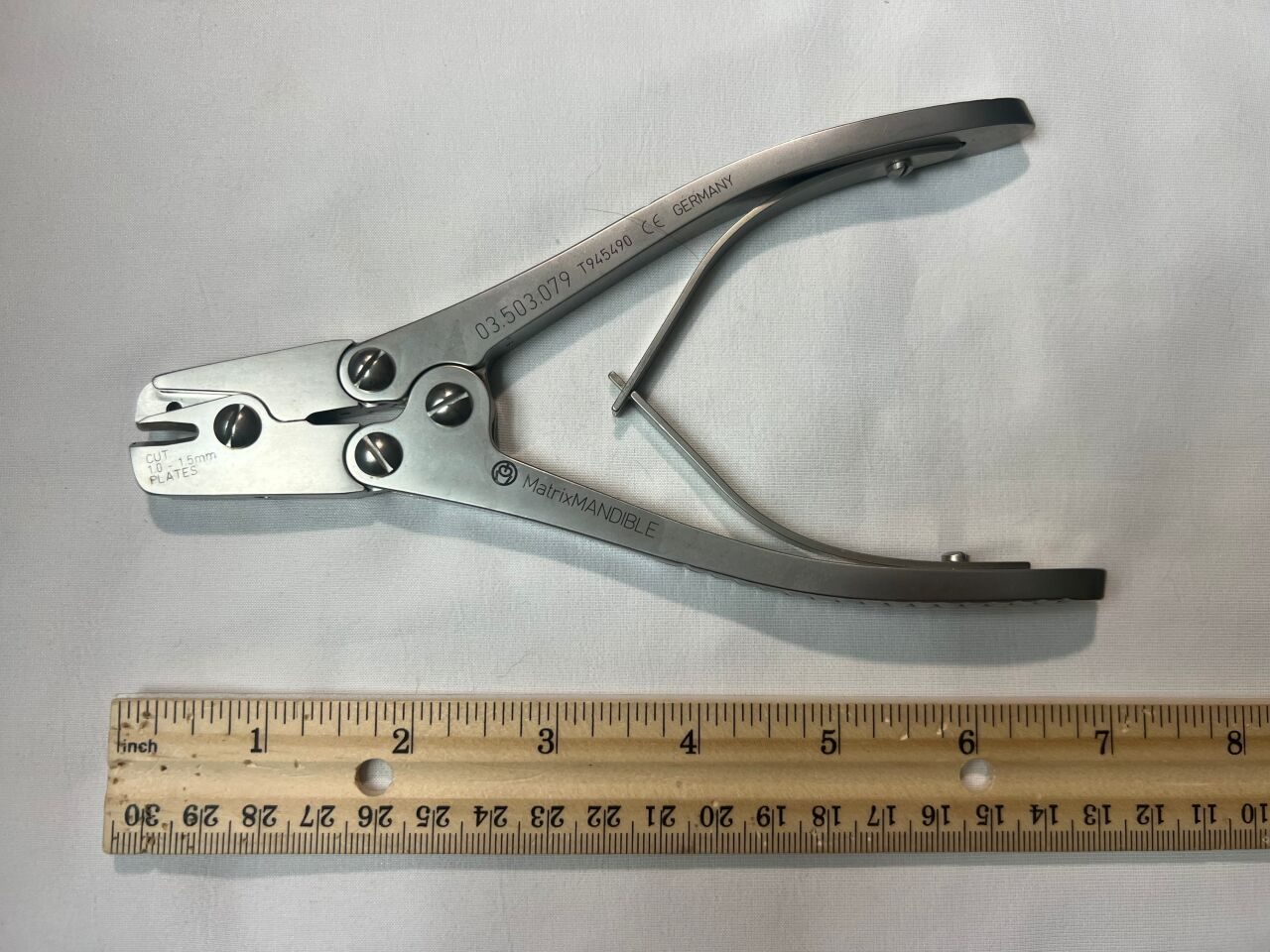 SYNTHES 03.503.079 MatrixMandible Cutting Pliers — photo 2