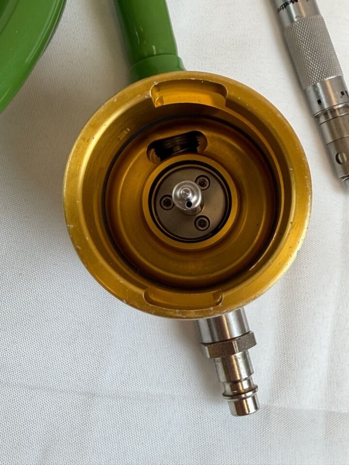 MEDTRONIC V02 Pneumatic Drill Handpiece & Hose Midas Rex Legend Pneumatic Drill Handpiece & Hose — photo 7