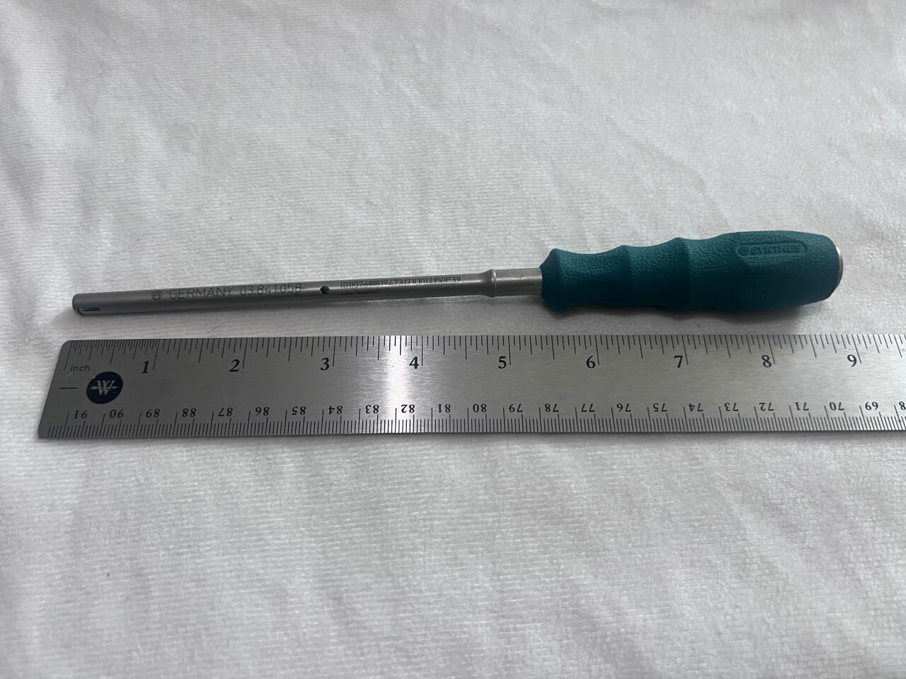 SYNTHES 03.841.058 ACIS Distractor Pin Driver — photo 2