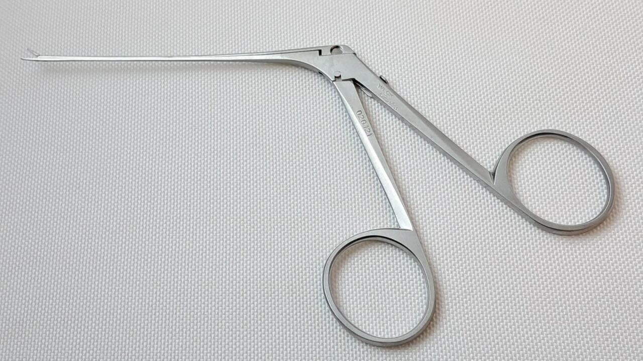 WECK 020121 Alligator Forceps 1/8" Serrated Jaw ENT