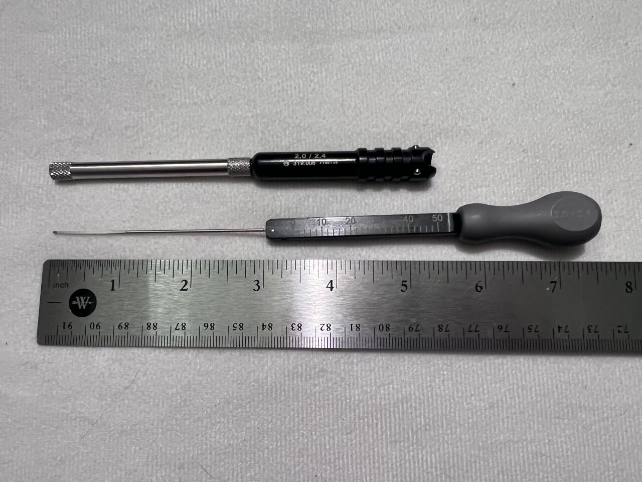 SYNTHES 319.006 Depth Gauge w/ Cover Sleeve For 2.0/2.4mm Screws — photo 3
