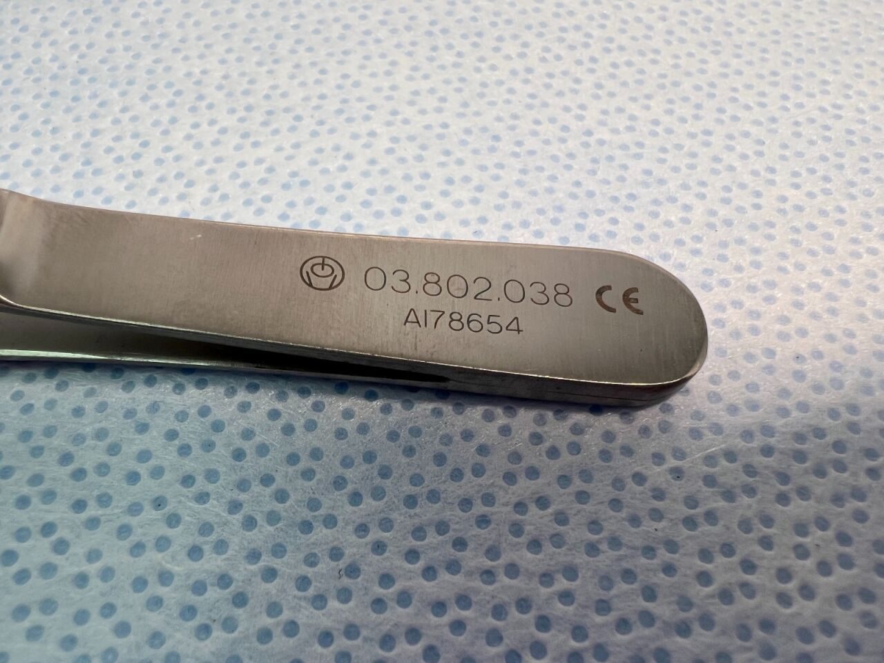 SYNTHES 03.802.038 Tweezers For SinFix-LR — photo 6