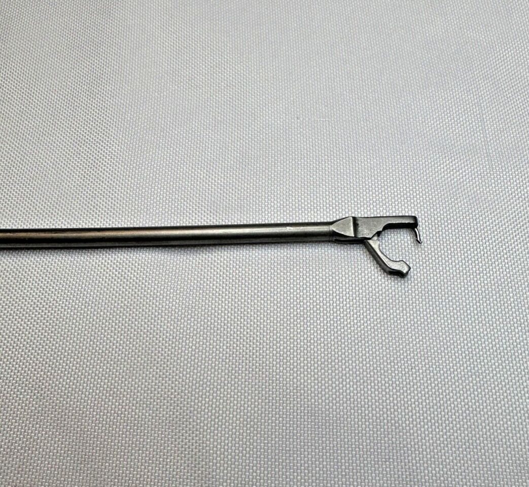 LINVATEC - SHUTT 18.1008 4MM Suture Punch, Straight, Slotted Jaw — photo 5