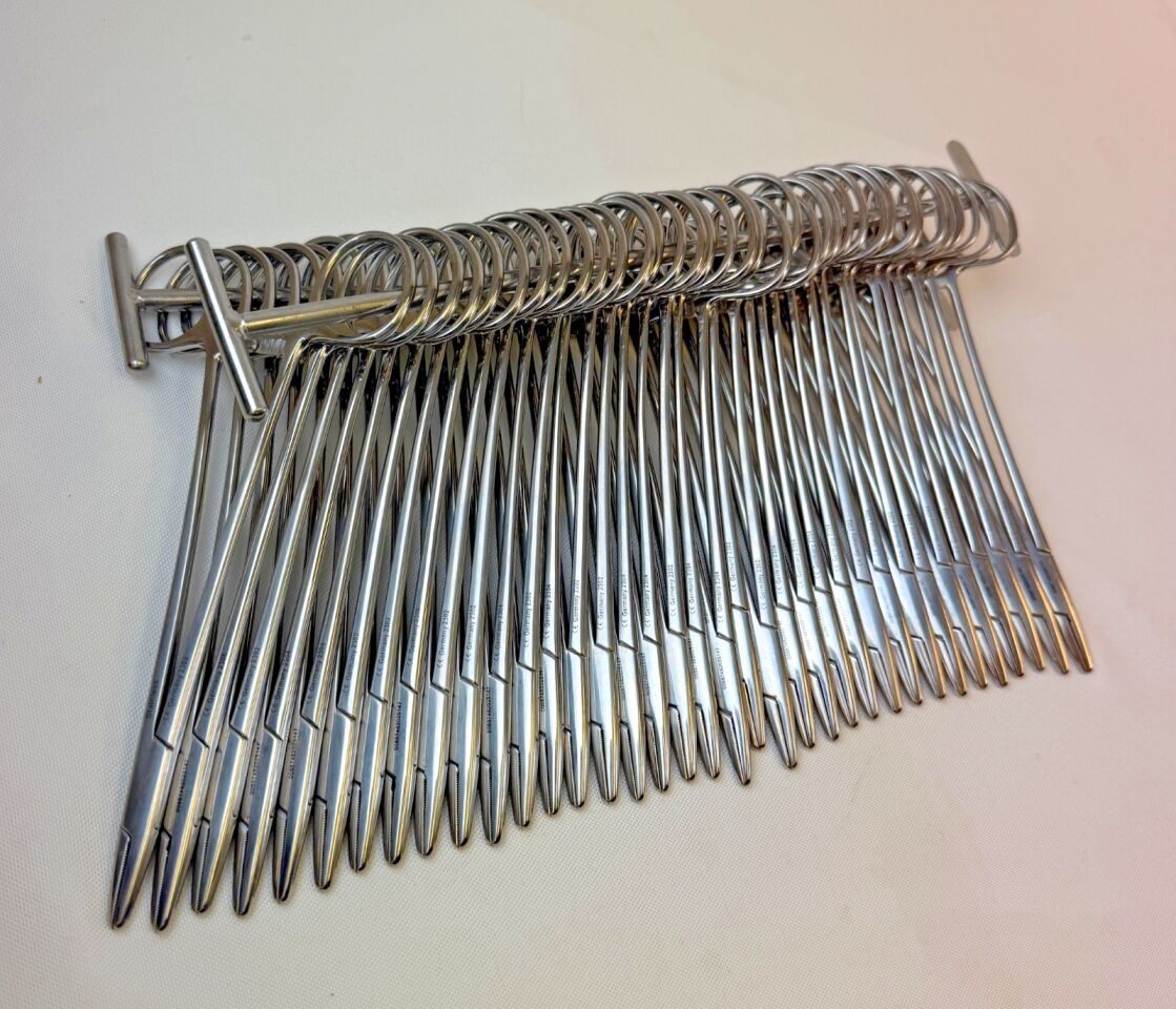 SYMMETRY 64-2513 7.25" Set of 36 Mayo-Hegar Needle Holders W/ Stringer — photo 1