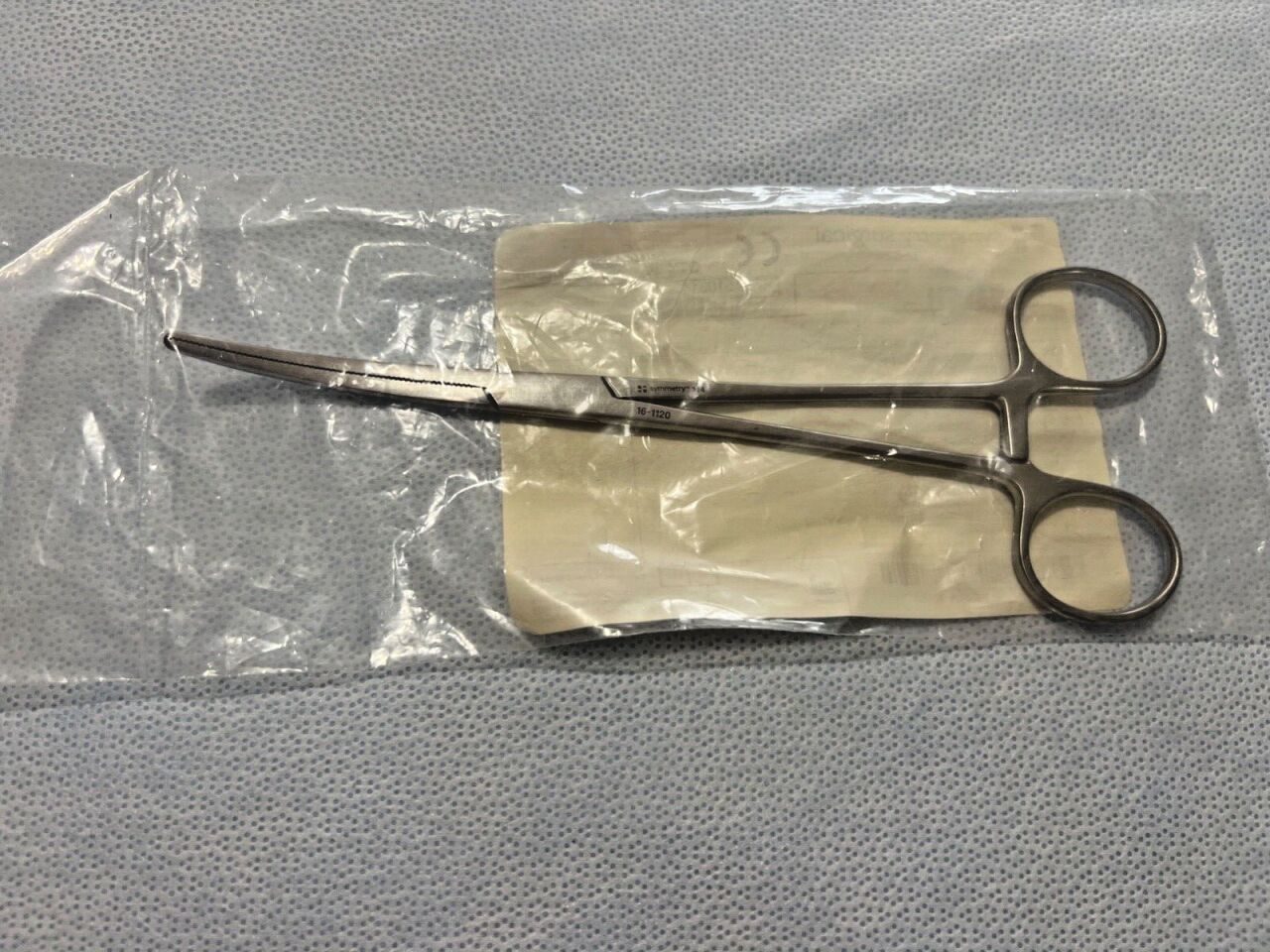 SYMMETRY 16-1120 Rochester-Pean Curved Hemostatic Forceps 8" Length — photo 1