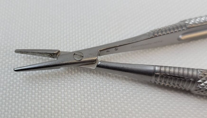 SCANLAN 6006-50 Castroviejo Micro Needle Holder Straight Diamond Dust Jaw 5 3/4" — photo 2
