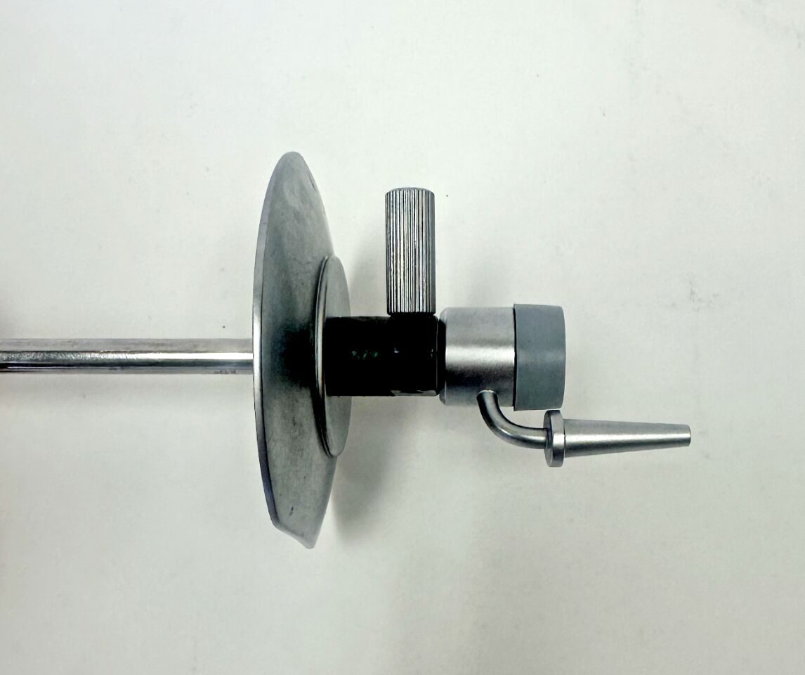 R. WOLF 8518.01 5mm X 10cm Laparoscopic Cannula w/ Irrigation Port & Shield — photo 4