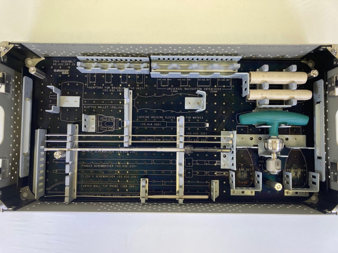 SYNTHES  Spine Pedicle Prep Navigated Cannulated Instruments Set — photo 7