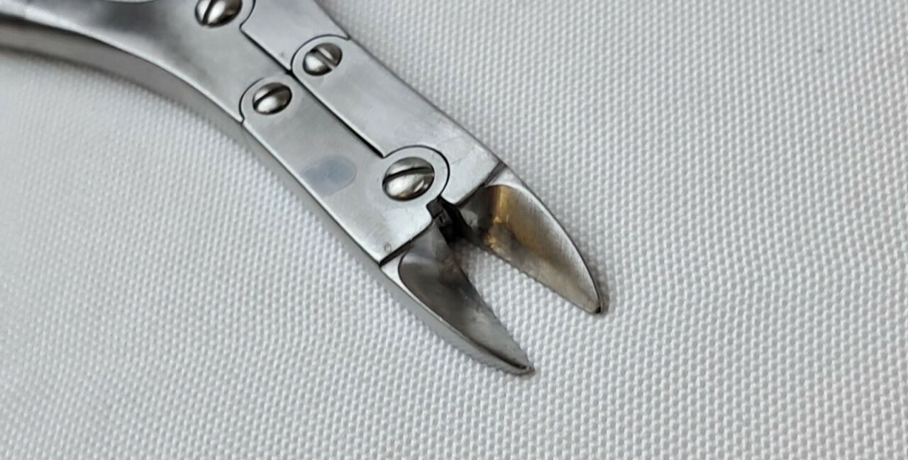 AESCULAP FO610R Boehler Bone-Cutting Forceps D/A Straight 5-3/4in. — photo 6