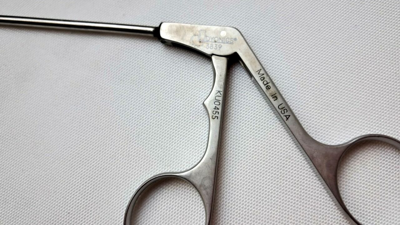 SMITH & NEPHEW DYONICS 3839 Basket Forceps Punch Straight 130mm Arthroscopy — photo 4