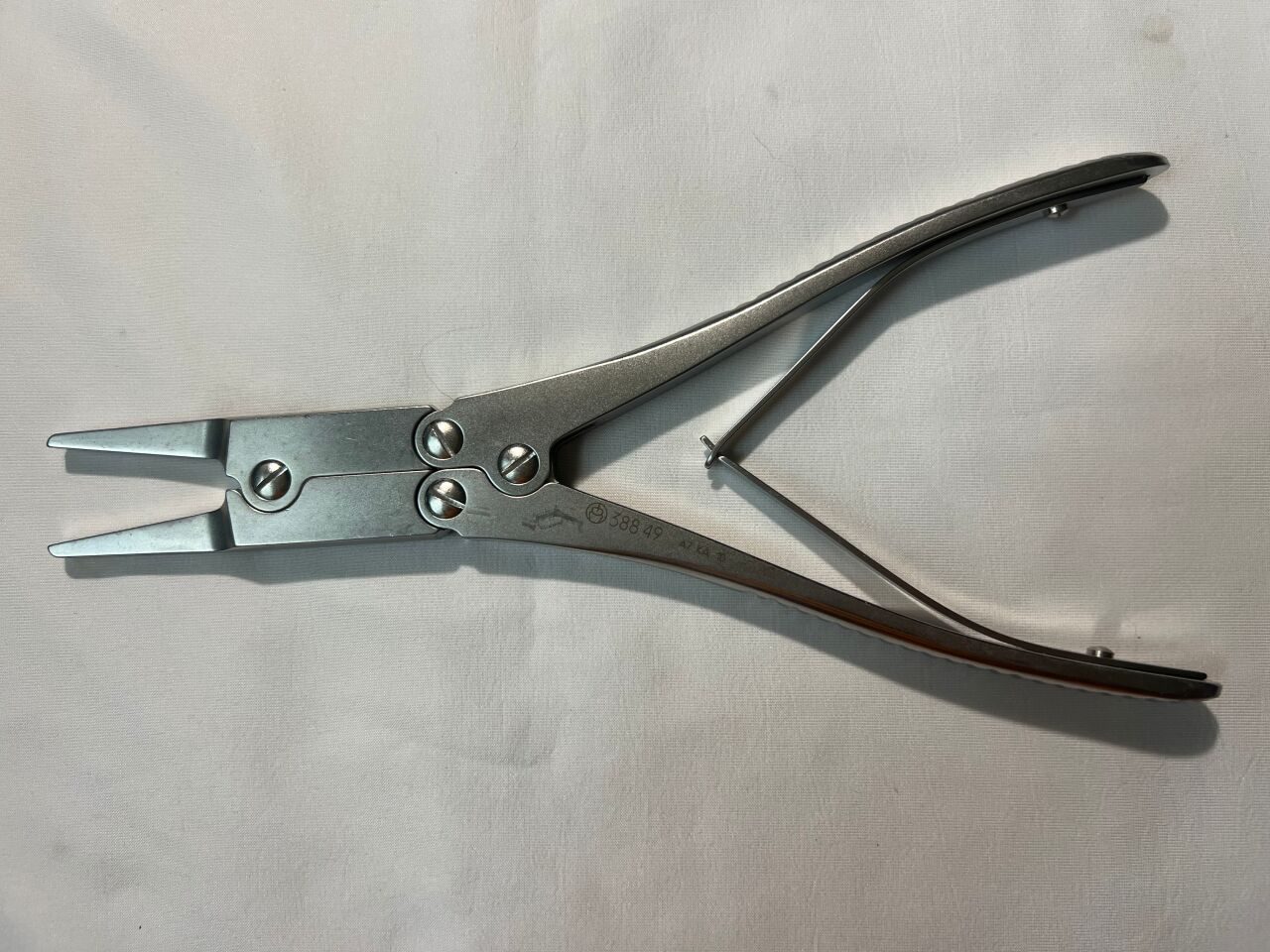 SYNTHES 388.49 Rod Crimping Pliers — photo 1