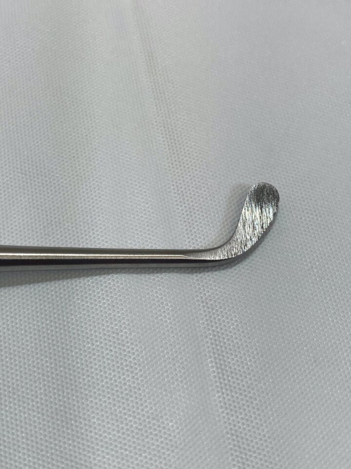 JARIT 400-272 Pennington Septal Elevator 4.2mm x 4.6mm Blades 209mm Long ENT — photo 4