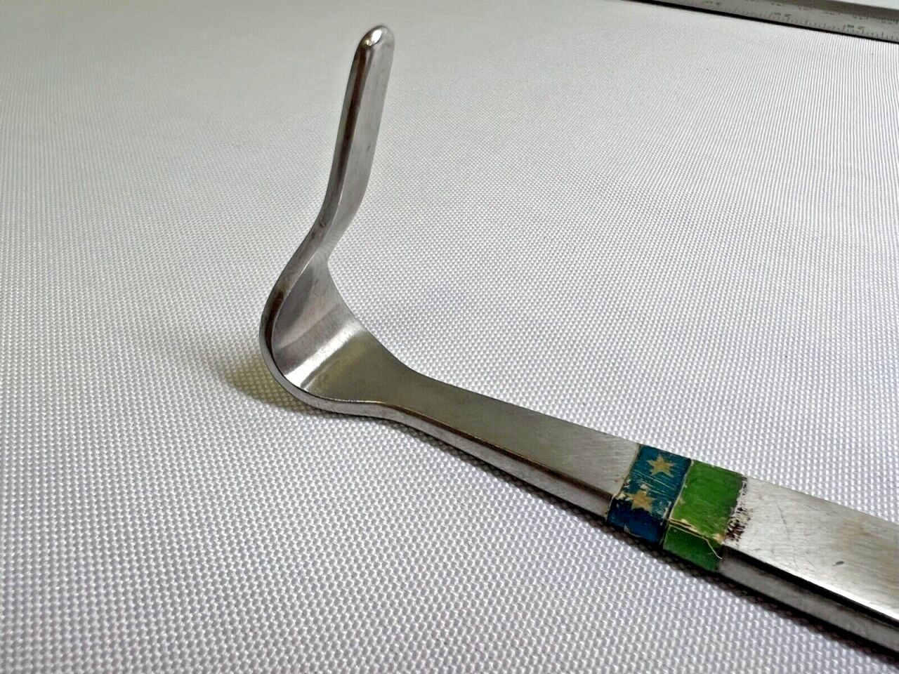 SSI ULTRA 77-5650 Distal Knee Retractor 9mm x 7" — photo 3