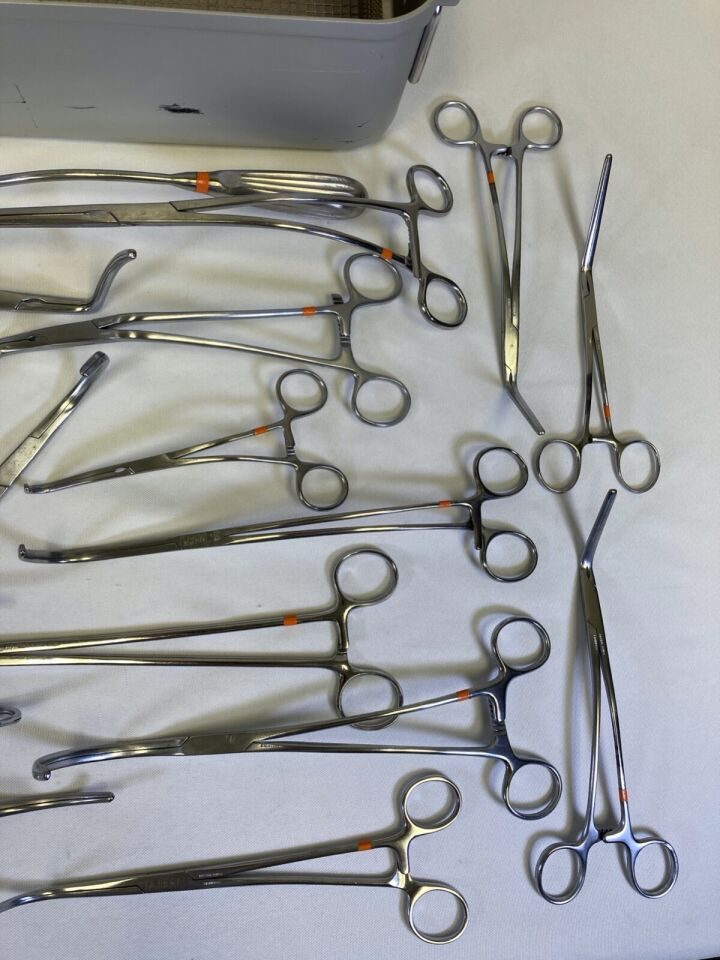 PILLING WECK Various 21 Piece Large Vascular Instrument Set w/ Case — photo 5