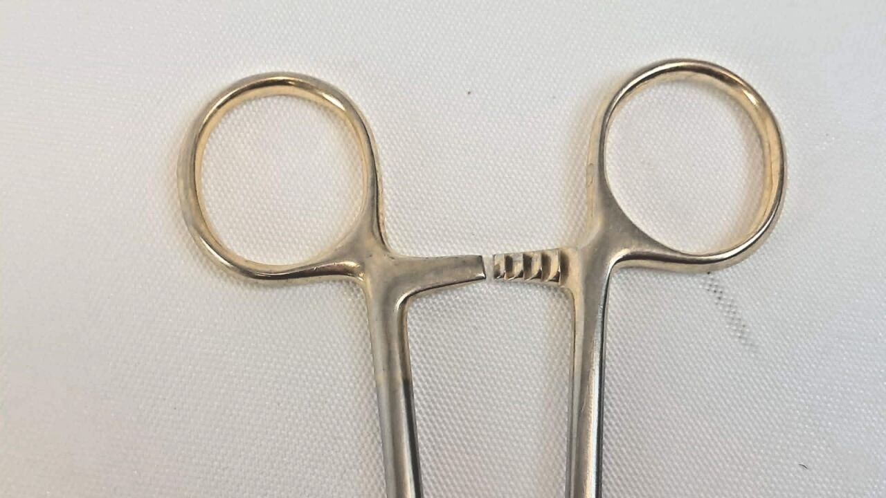 CODMAN 455-5511 Stratte Needle Holder 9" TC Tungsten Carbide Curved Diamond Jaw — photo 4