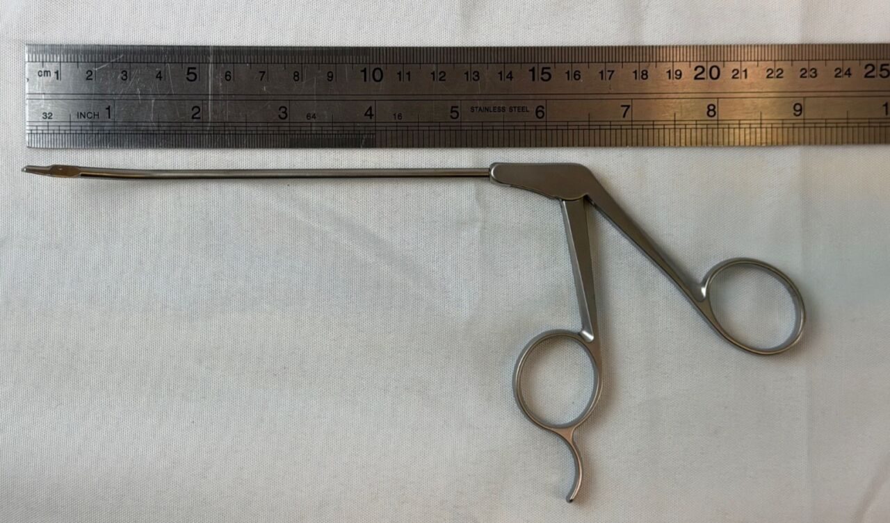 SHUTT-LINVATEC 31.12133 Mini Aggressor Arthroscopic Forceps 30deg Left 3.4mm 130mm — photo 11