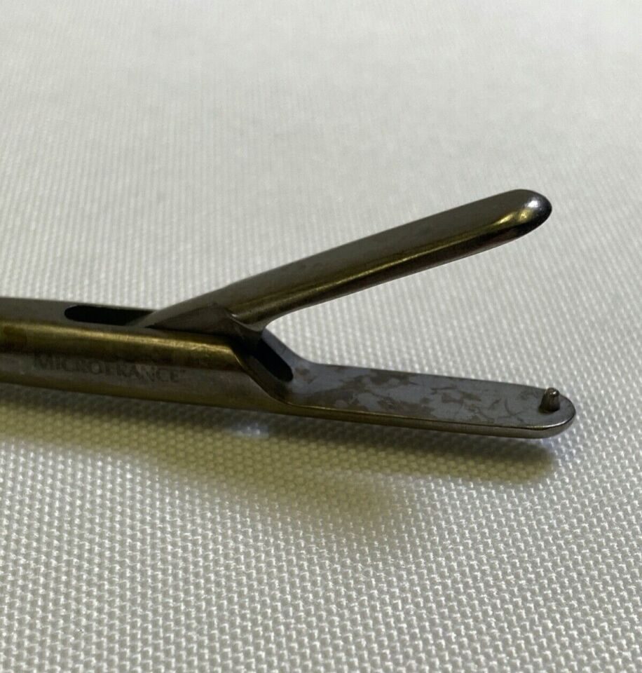 INTEGRA MICROFRANCE CEV560 Begin Clamp Applicator Axial Handle 10mm x 360mm — photo 4